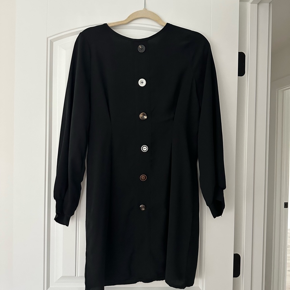 Women’s dress